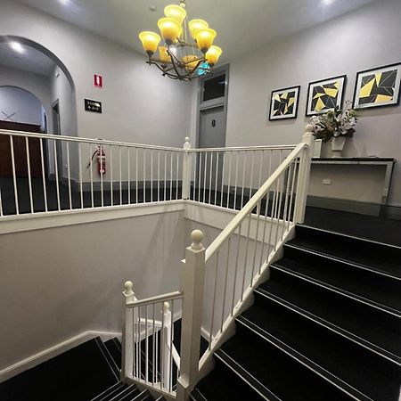 The Stirling Arms Hotel Perth Dış mekan fotoğraf