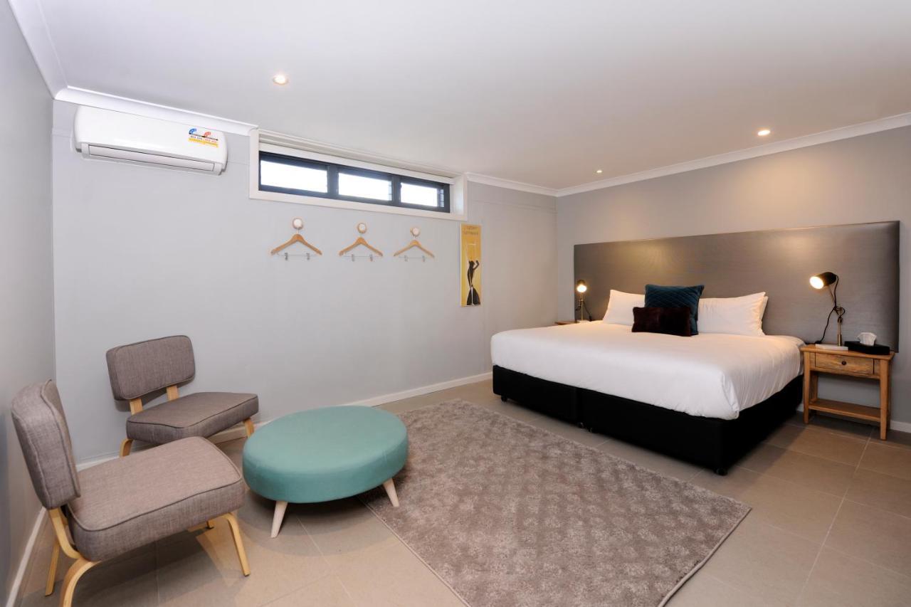 The Stirling Arms Hotel Perth Dış mekan fotoğraf