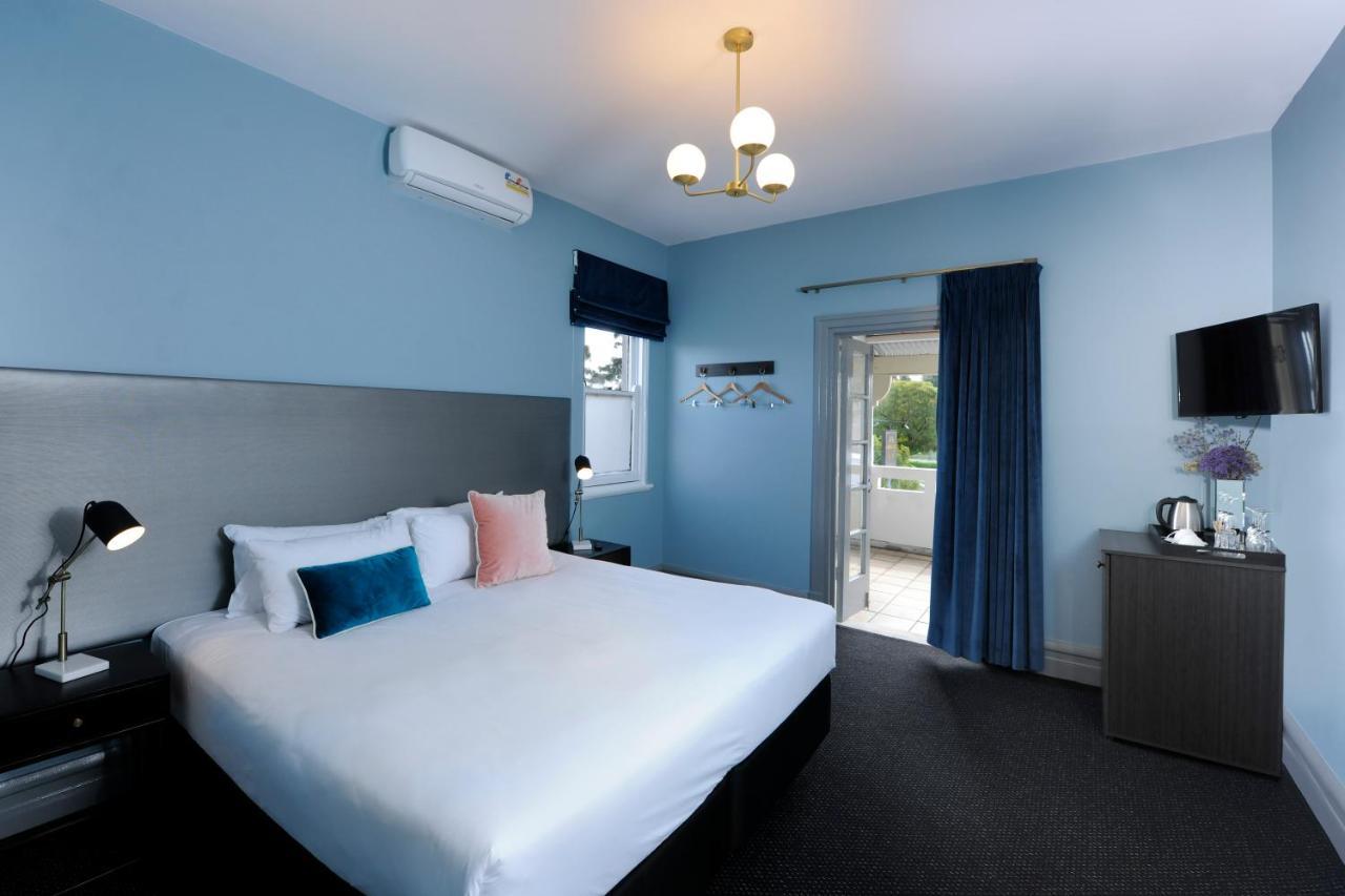 The Stirling Arms Hotel Perth Dış mekan fotoğraf
